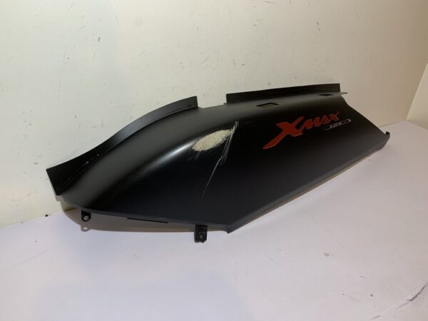 carénage arrière gauche yamaha xmax 125 (2006 - 2009) – Image 2