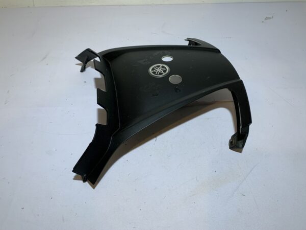 carénage jonction arrière yamaha xmax 125 (2006 - 2009) – Image 4